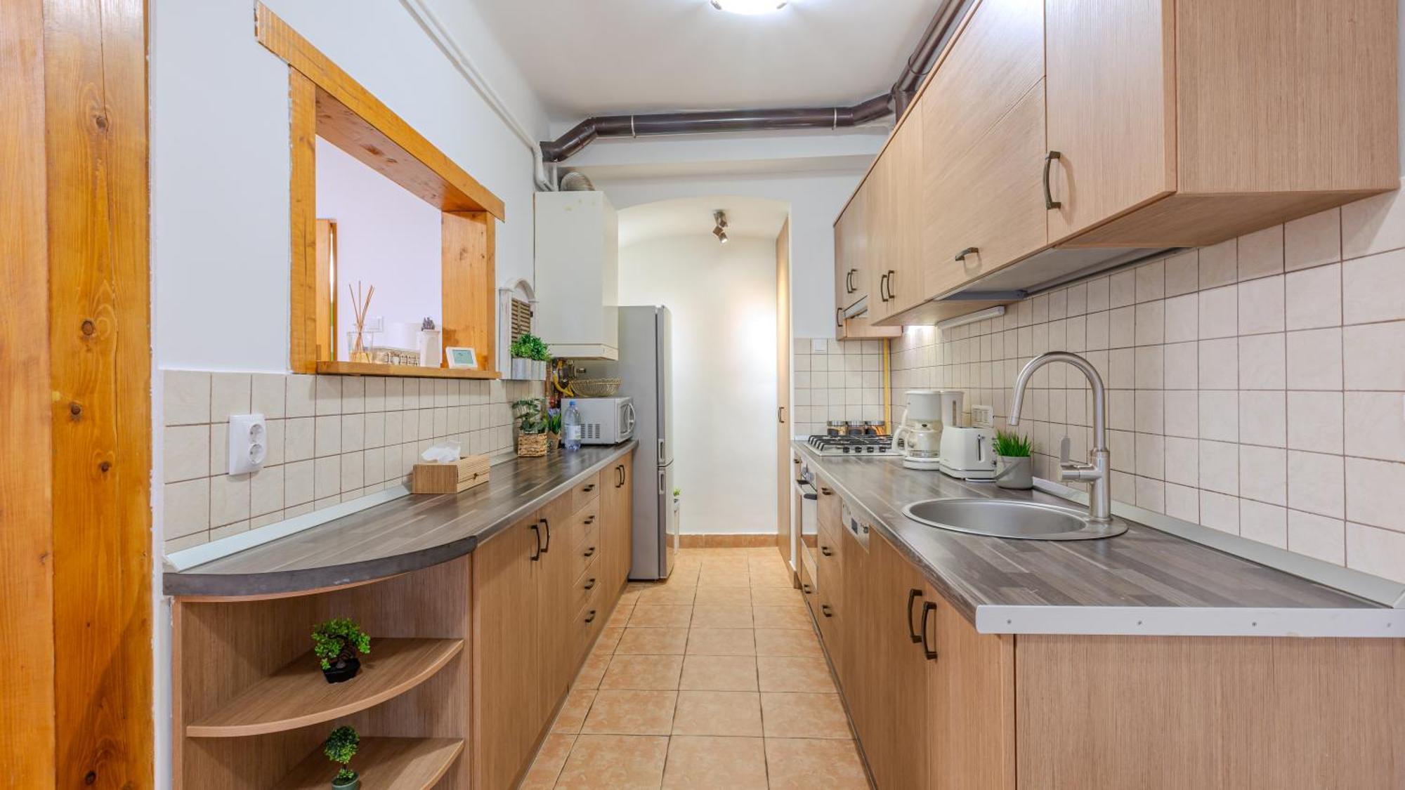 Tree House-Old Town Brasov Apartment Luaran gambar